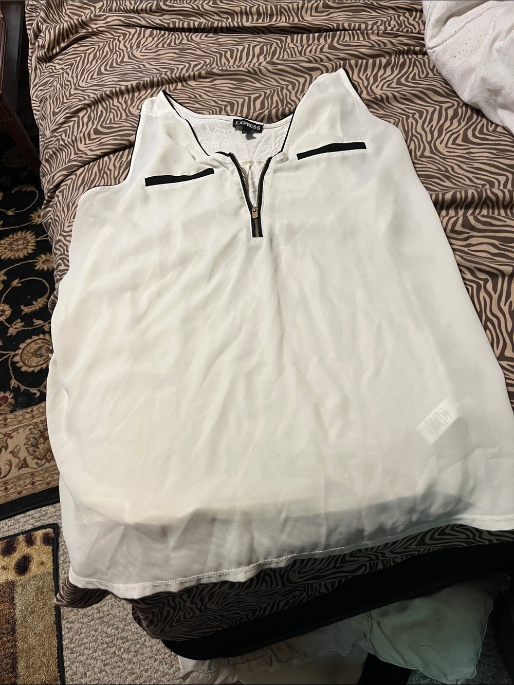 Express White Sleeveless Zip-Front Blouse with Black Trim size large